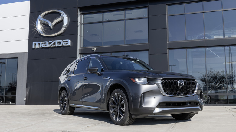 Mazda CX-90 in gray