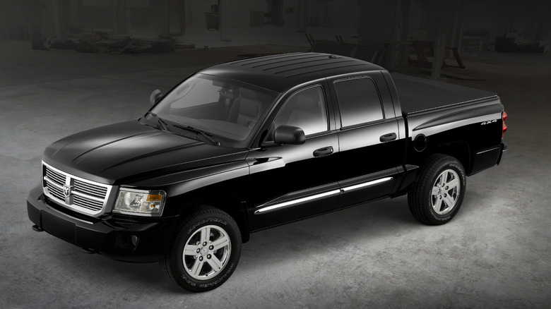 Dodge Dakota front 3/4