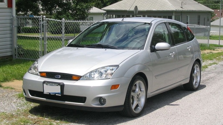Ford Focus SVT front 3/4