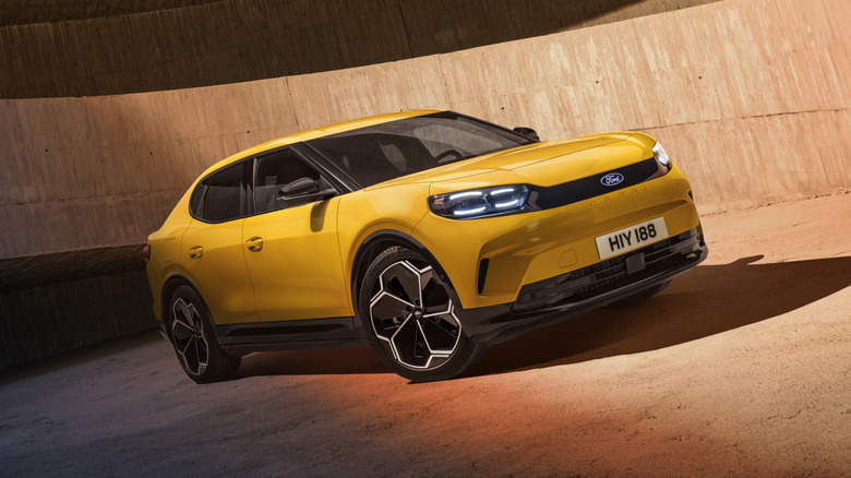 Ford Capri in yellow