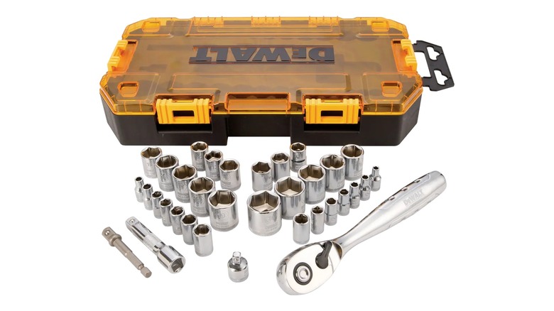 ¼-Inch and 3/8-Inch Drive Ratchet and Socket Set (34-Piece)