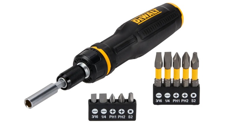 MaxFit Telescoping and Ratcheting Multibit Screwdriver Set