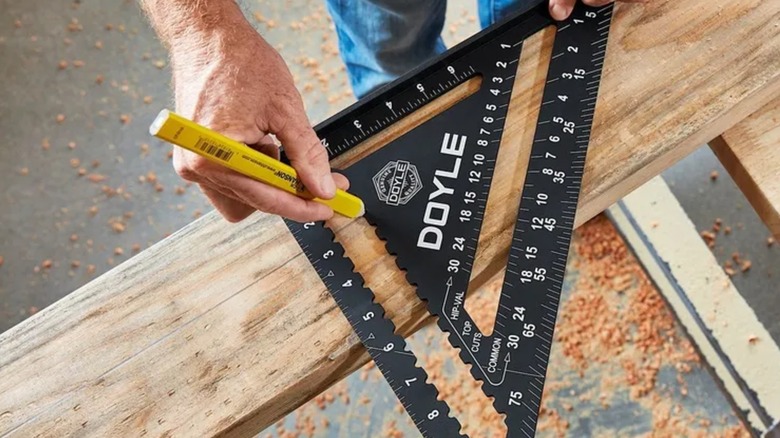 measuring with Doyle speed square