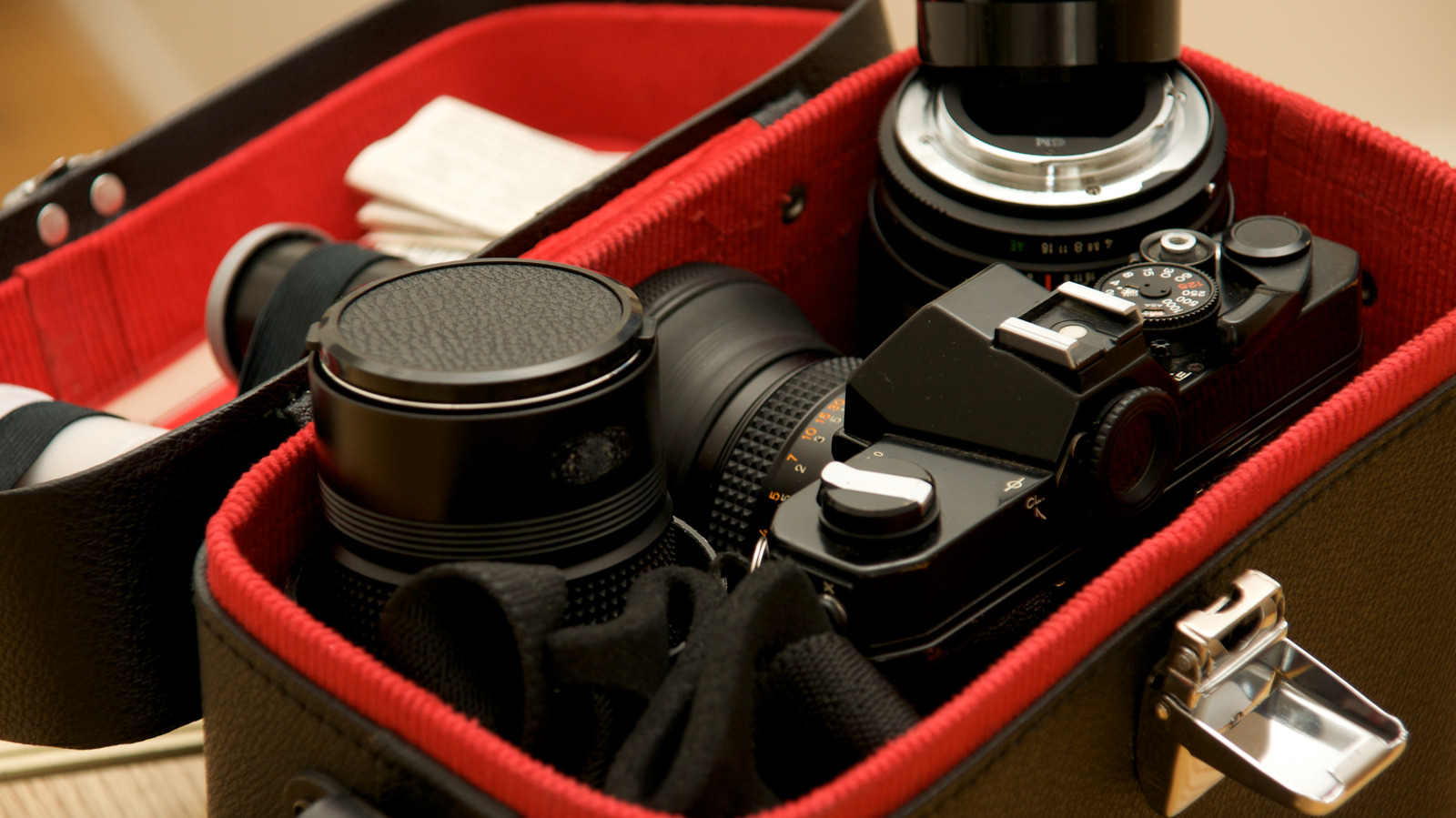 13 Key Things To Consider Before Buying A Camera Bag