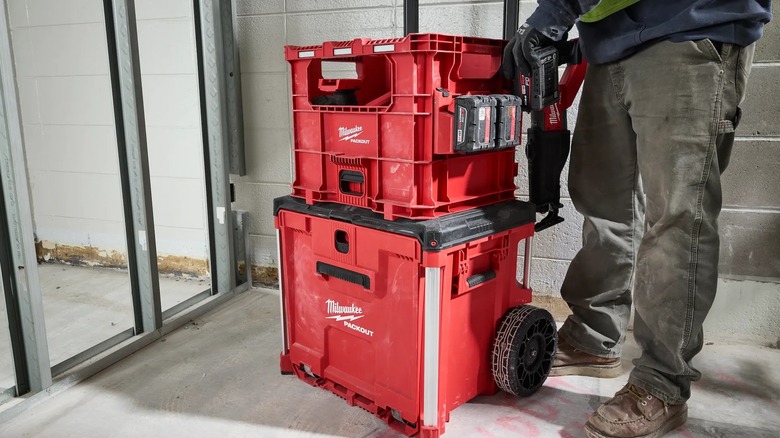 XL Packout Crate on a Packout toolbox