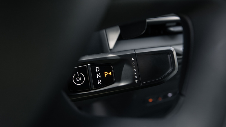 2026 Kia EV9 column mounted shifter