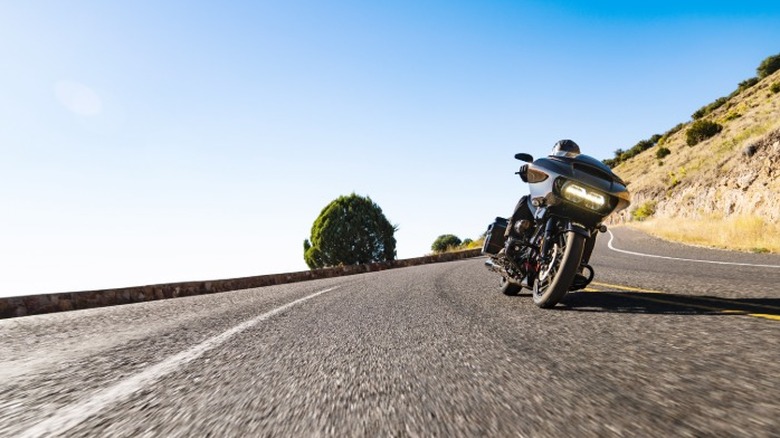 A CVO Road Glide making a turn