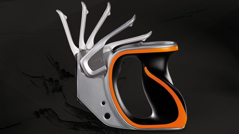 A Bahco tool showing the ERGO handle designed for worker comfort and precision.