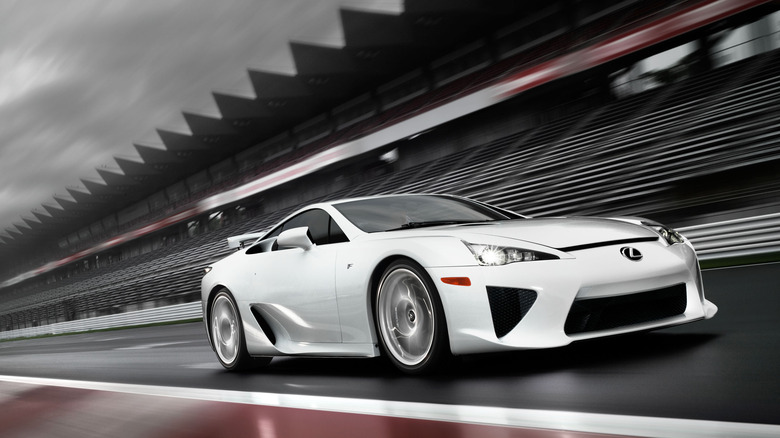 Lexus LFA front 3/4 view dynamic image on track