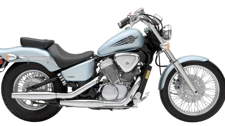 2006 Honda Shadow VLX Deluxe in silver