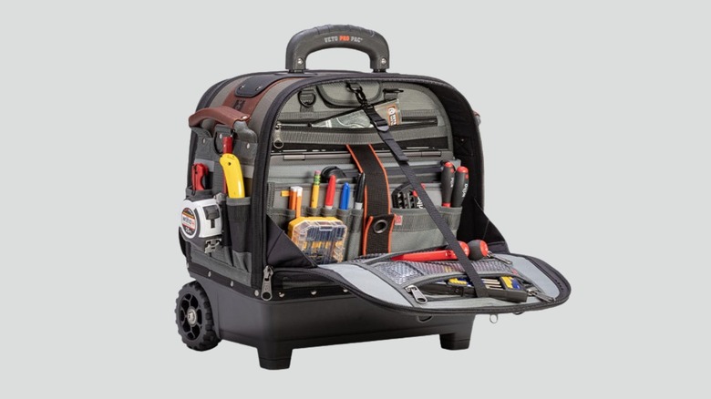 Tech-XL Wheeler backpack