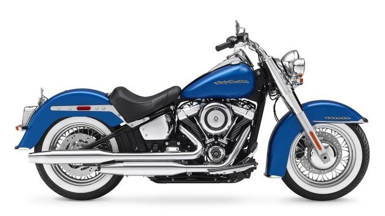 2018 Harley Davidson FLDE soft tail deluxe model
