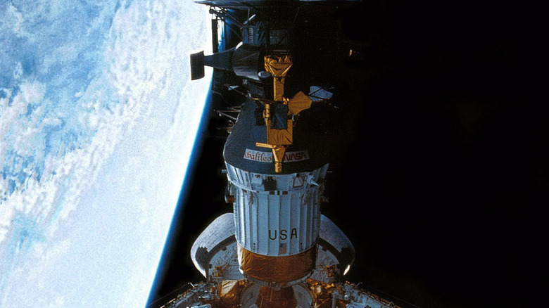 Galileo being released from Atlantis