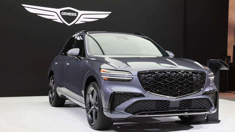 Genesis GV70
