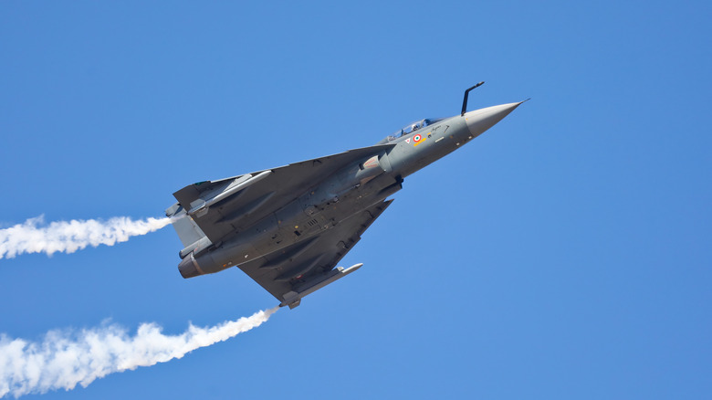 Hindustan Aeronautics Limited Tejas with trailing smoke