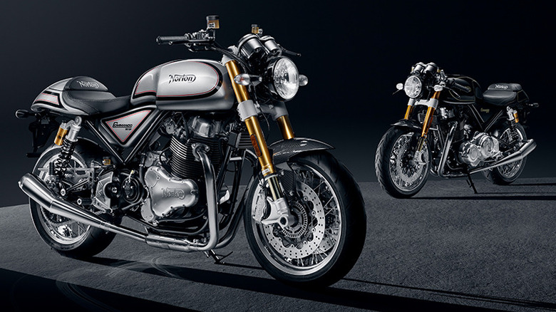 Norton Commando Sport and Norton Commando Cafe Racer