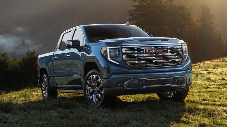 A blue GMC Sierra 1500