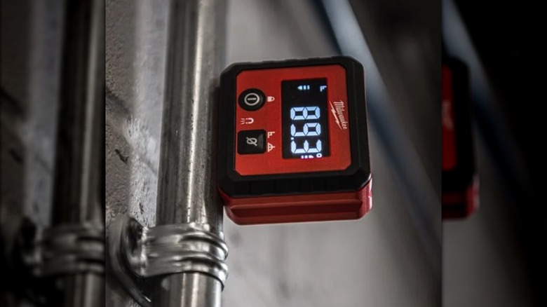 Milwaukee angle gauge on a pipe