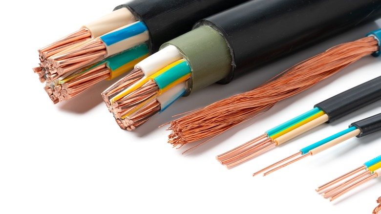 wires in different sizes next to one another