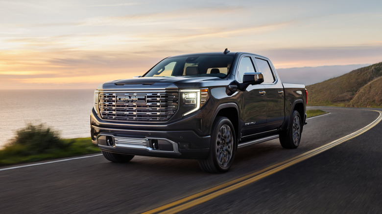 GMC Sierra 1500 front 3/4