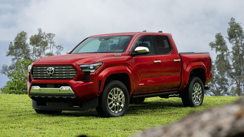 Toyota Tacoma front 3/4