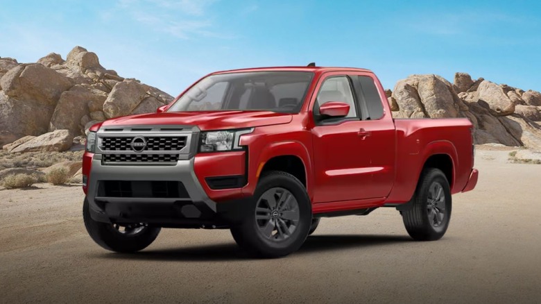 Nissan Frontier front 3/4