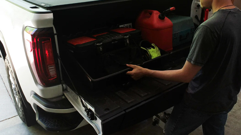 Duha truck organizer installed