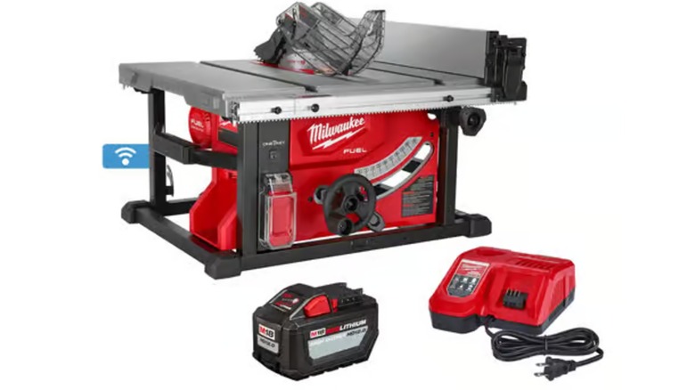 M18 Fuel 8-1/4-Inch Table Saw Kit
