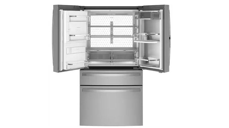 Refrigerator with open freezer door