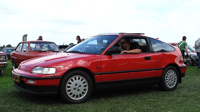 Red honda CRX at car show
