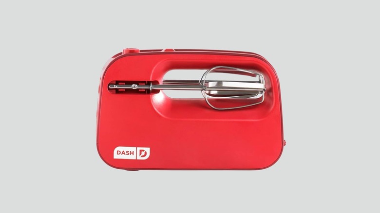 Dash SmartStore Hand Mixer