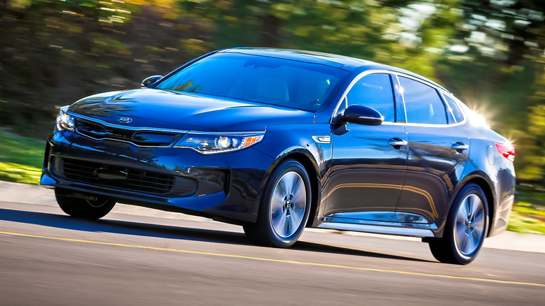 2018 Kia Optima Hybrid on the road