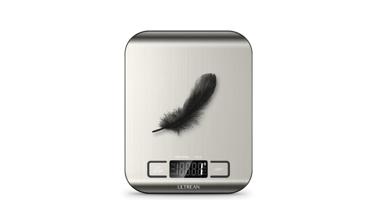 An Ultrean Digital Food Scale.