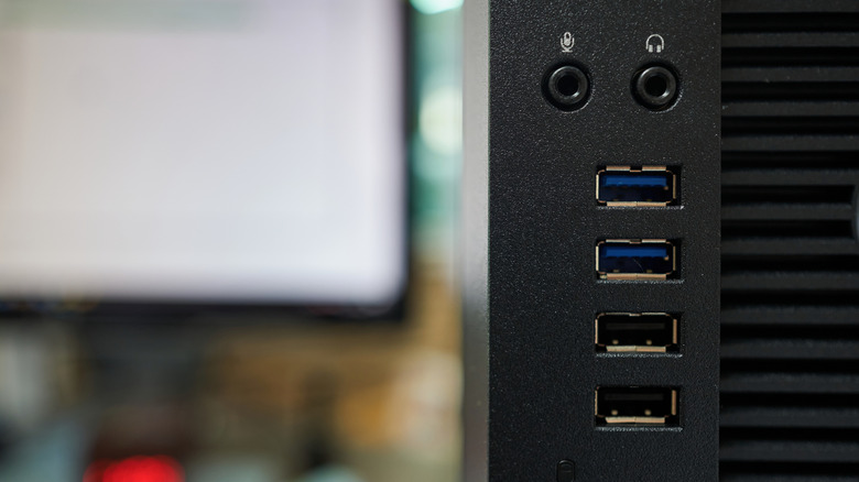 USB ports on back of computer tower