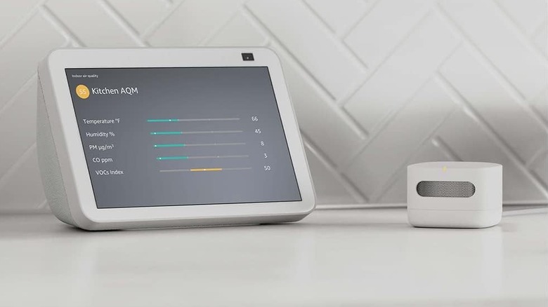 Amazon device displaying air quality data
