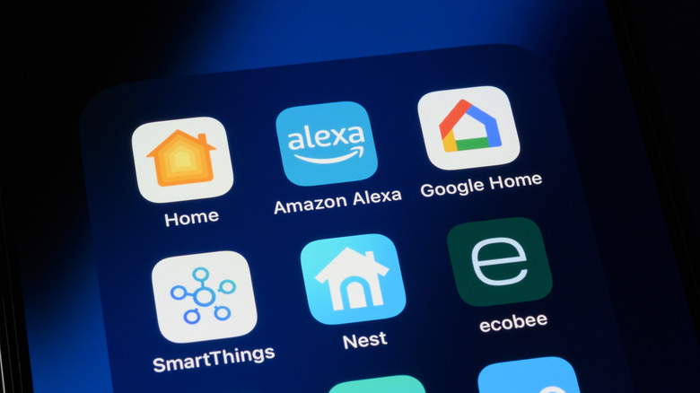Smart home screen on a phone