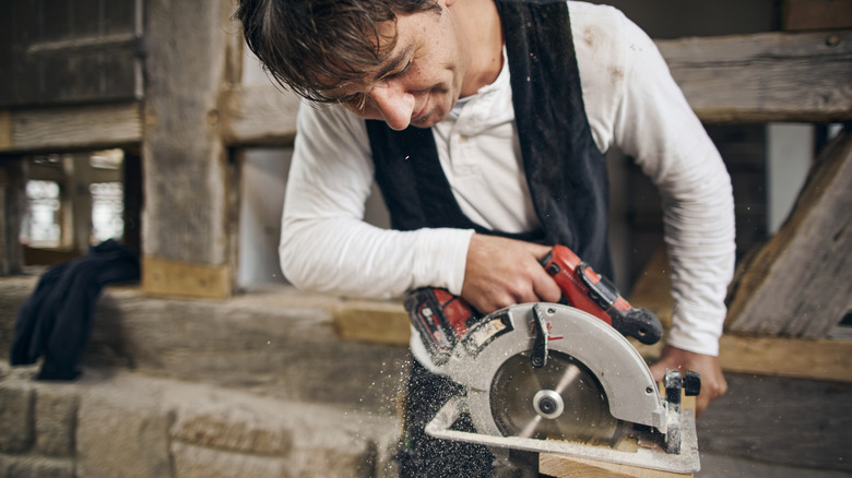 cutting boards with a circular saw