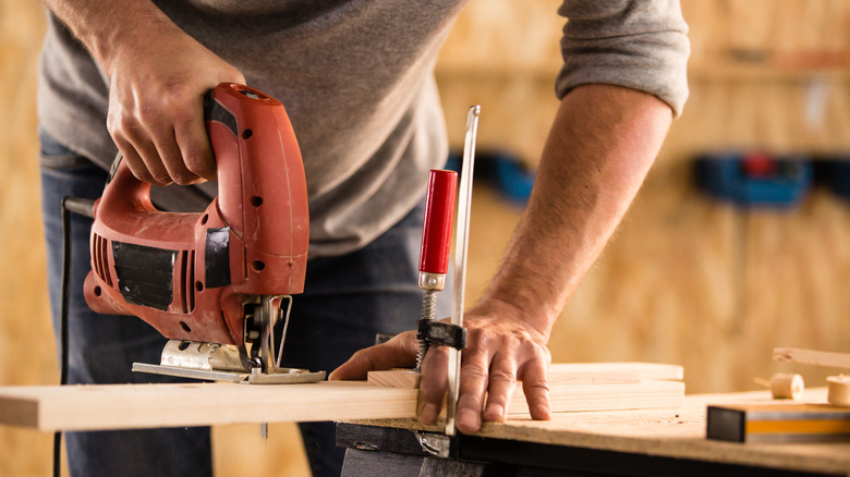 cutting with a jigsaw