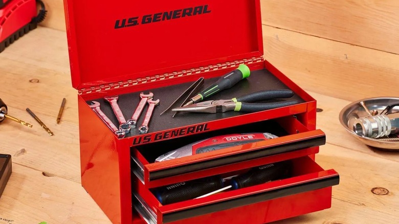 U.S. General Mini Toolbox on wood table