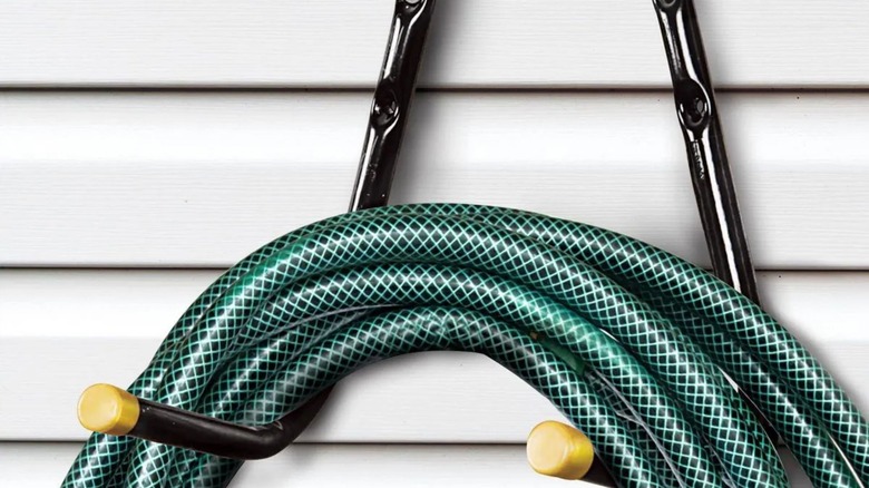 Storehouse V-Shape hook