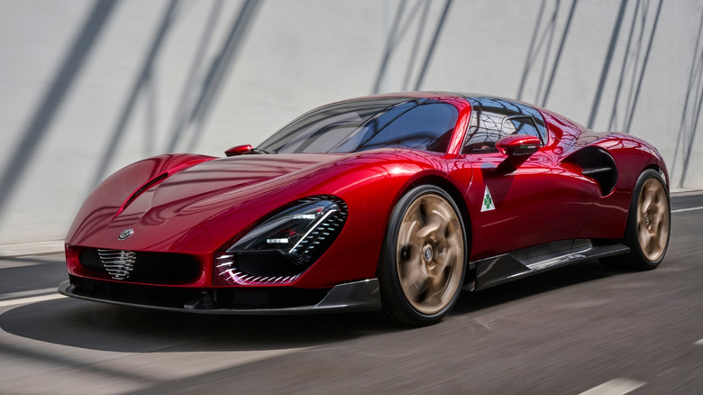Alfa Romeo 33 Stradale on the highway