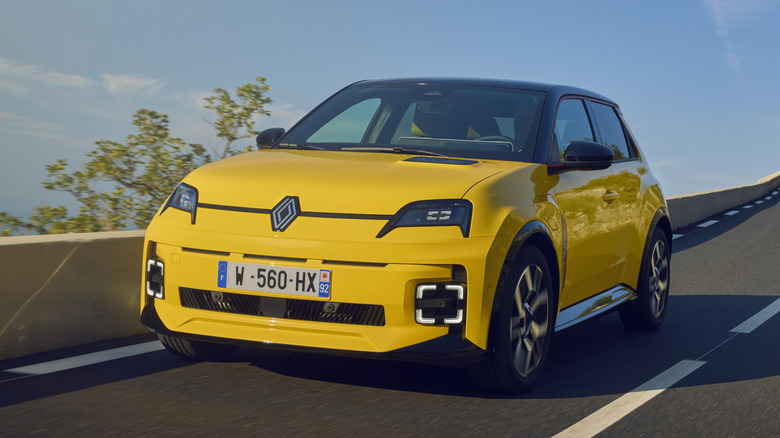 Renault 5 on the road