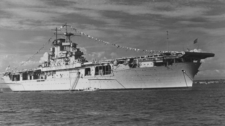 Black & white photo of USS Wasp anchored in the ocean