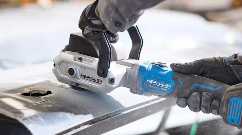 cleaning metal component with Hercules surface conditioning tool