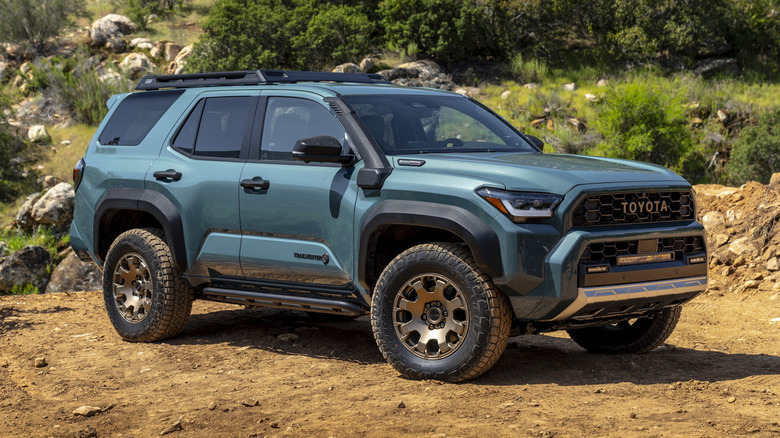 Toyota 4Runner Trailhunter in Everest