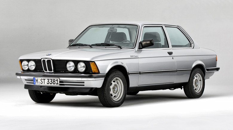 E21 BMW 3-Series