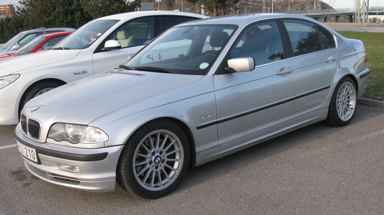 E46 BMW 330i in a parking lot