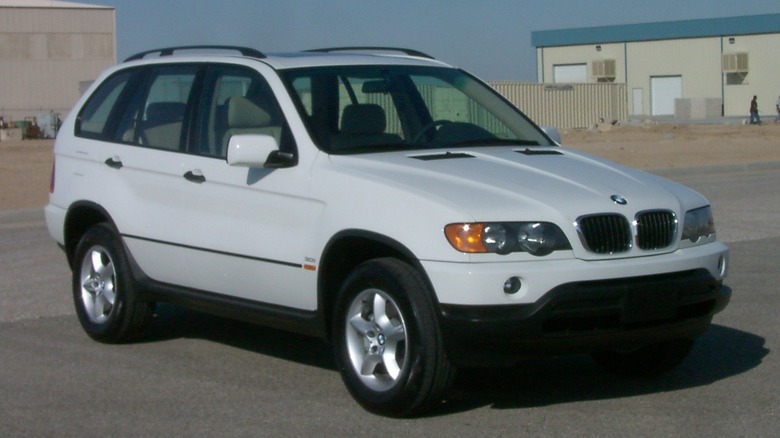 E53 BMW X5 3.0i