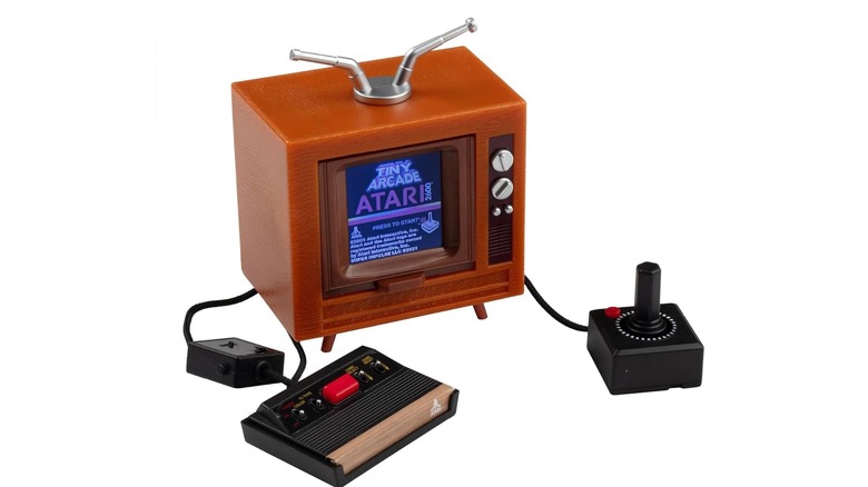 The Tiny Arcade Atari 2600 Mini Console 3.5" Playable Retro TV & Controller