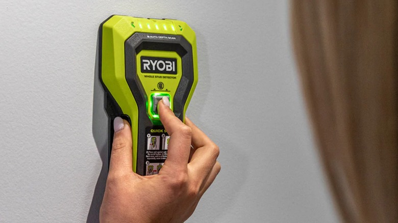 using Ryobi stud finder on wall